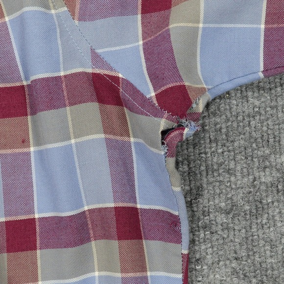 Vintage Levis Shirt Mens XL Blue Red Plaid Button Down Fitted Long Sleeve - Picture 4 of 8